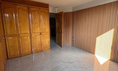 Penthouse moderno, con excelente ubicación, iluminación y espacios. 3 recámaras, 3 baños, roof garden