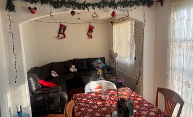 CASA EN ESQUINA EN PRIVADA CON ACCESO CONTROLADO