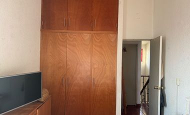 CASA EN ESQUINA EN PRIVADA CON ACCESO CONTROLADO