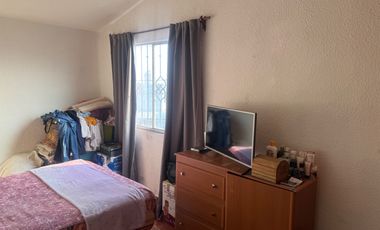 CASA EN ESQUINA EN PRIVADA CON ACCESO CONTROLADO