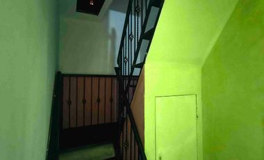 Rumah Strategis untuk Kantor/Usaha dekat Stasiun dan Tol Cawang di Tebet Timur, Jaksel