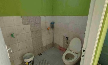 Rumah Strategis untuk Kantor/Usaha dekat Stasiun dan Tol Cawang di Tebet Timur, Jaksel