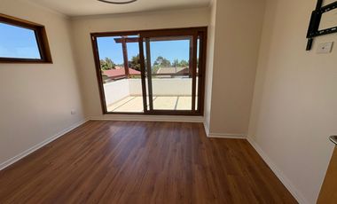 Concón, amplia casa 5 dormitorios, 500 M2 terreno