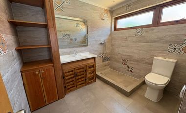 Concón, amplia casa 5 dormitorios, 500 M2 terreno