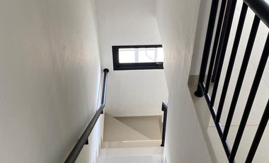 Rumah Baru Siap Huni Di Jl.Cihanjuang dekat polban bandung utara