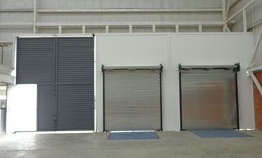 Bodega Alquilo 1.080 m2 /  $27 Millones /  Bodega En Conjunto Cerrado  / Ubicación: Acopi Zona Industrial Yumbo /