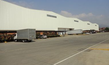 Bodega Alquilo 1.080 m2 /  $27 Millones /  Bodega En Conjunto Cerrado  / Ubicación: Acopi Zona Industrial Yumbo /