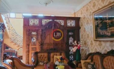 Rumah di Jalan Candi Kalasan