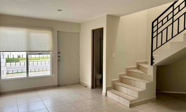 Casa en Renta en Cordillera Residencial con recámara en planta baja