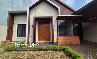Dijual Rumah Minimalis Modern di Kencana Loka BSD