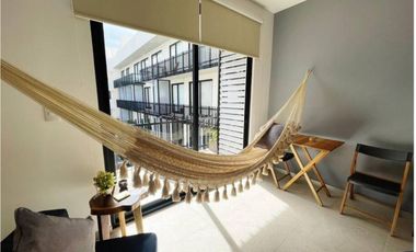 Estudio en venta amueblado en Urban Towers, Playa del Carmen Q. Roo