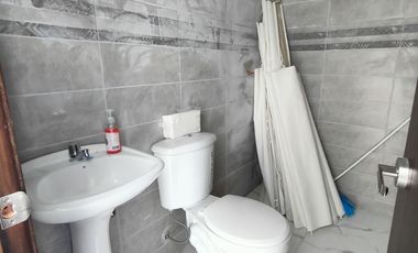 Venta de local comercial en Amable Maria Loja Ecuador
