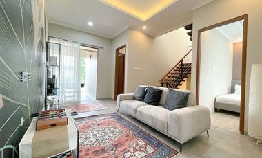 DIJUAL Rumah VILLA Baru siap Huni di Cluster Exclusive di Cigadung  Lokasi dkt Resort Dago Pakar dengan View Pegunungan Kota Bandung