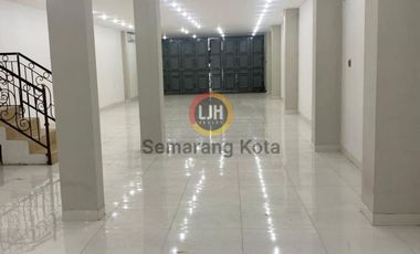 Ruko bagus di jalan Sukowati