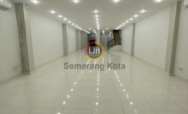 Ruko bagus di jalan Sukowati