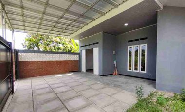 Rumah baru dan besar di kontrakan di candi sari kalasan sleman