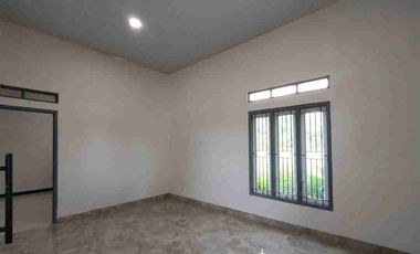 Rumah baru dan besar di kontrakan di candi sari kalasan sleman