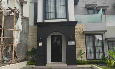 VILLA MEWAH VIEW KEREN + FREE KOLAM RENANG KOTA BATU