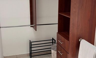 RENTA DE CASA AMUEBLADA EN VILLA FRANCA A 10 MINUTOS DE PLAZA MAYOR