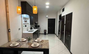 DEPARTAMENTO AMUEBLADO