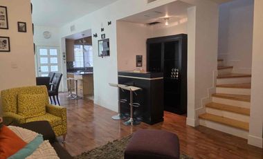 CASA TOTALMENTE AMIEBLADA