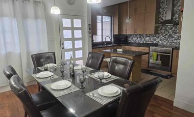 CASA TOTALMENTE AMIEBLADA