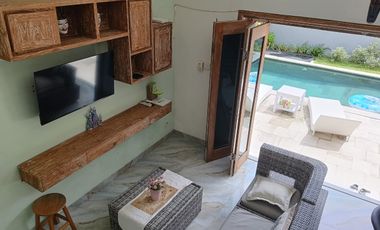 FOR SALE VILLA PRIVAT POOL GOOD GARDEN 3BR LOCATION KEROBOKAN