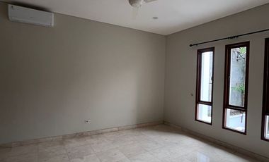 For Rent Modern Minimalis House with 4+1 BR with Pool, in Compound at Kemang South Jakarta