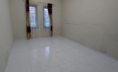 Bisa KPR Dijual rumah muara karang 3 lantai Ukuran 8x15