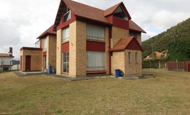 venta Casa quinta la calera vereda el salitre a solo 500 metros de la carretera principal