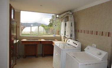 venta Casa quinta la calera vereda el salitre a solo 500 metros de la carretera principal