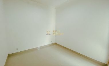 RUMAH MEWAH HARGA MURAH TEPI JALAN RAYA TAJEM