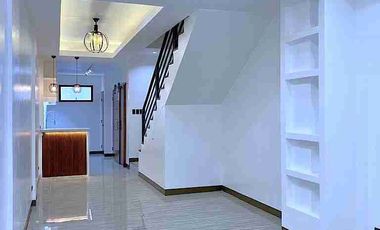 3 Storey 4 Bedroom Townhouse with 1 Car Garage and Roof Deck For Sale at Bangkal Makati