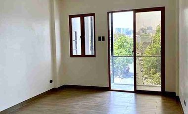 3 Storey 4 Bedroom Townhouse with 1 Car Garage and Roof Deck For Sale at Bangkal Makati