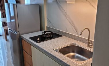 JUAL MURAH APARTEMEN AMOR FULL FURNISH DI PAKUWON CITY SURABAYA