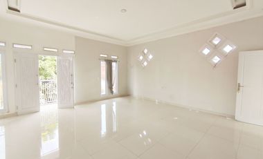 Rumah 2 Lantai Minimalis di Pusat Kota Cianjur Siap Huni