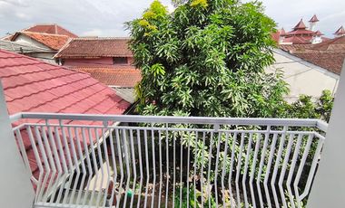 Rumah 2 Lantai Minimalis di Pusat Kota Cianjur Siap Huni