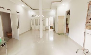 Rumah 2 Lantai Minimalis di Pusat Kota Cianjur Siap Huni