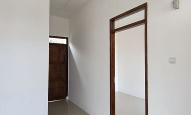Rumah Siap Huni SHM Bandung Timur – Lokasi Tenang Ciwaru Cilengkrang Bandung