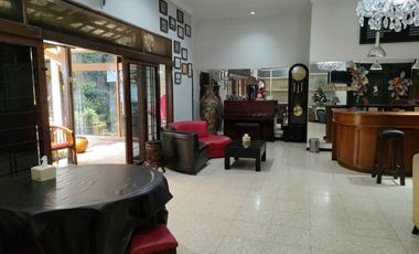 Rumah Komersil cocok untuk usaha/kantor Di Mainroad Lodaya Bandung