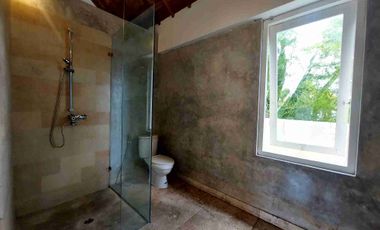 Modern Tropical 3 Bedrooms Leasehold Villa in Berawa Canggu