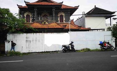 RUMAH ELIT HARGA MIRING DI DENPASAR