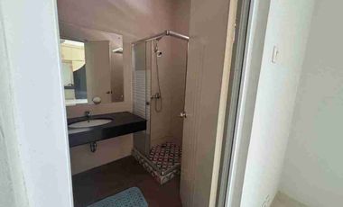 di sewakan rumah bagus siap huni di Raffles hills Cibubur