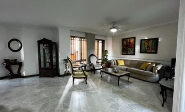 APARTAMENTO EN VENTA EDIFICIO EL QUIRINAL APTO 201