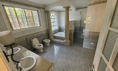 North Town Homes 5BR House 831sqm Pool 4-car Maids Driver Cabancalan