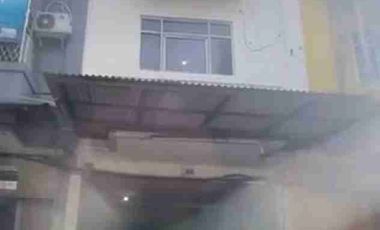 Disewa Ruko 3.5 lantai di Taman palem lestari (Jl Boulevard), Cengkareng, Jakarta Barat