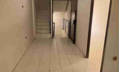 Disewa Ruko 3.5 lantai di Taman palem lestari (Jl Boulevard), Cengkareng, Jakarta Barat