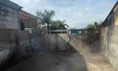 Disewa Ruko 3.5 lantai di Taman palem lestari (Jl Boulevard), Cengkareng, Jakarta Barat