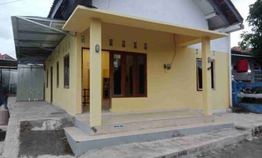 Kontrakan dekat stadion maguwoharjo dekat kampus amikom instiper