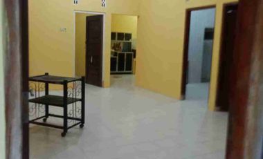 Kontrakan dekat stadion maguwoharjo dekat kampus amikom instiper